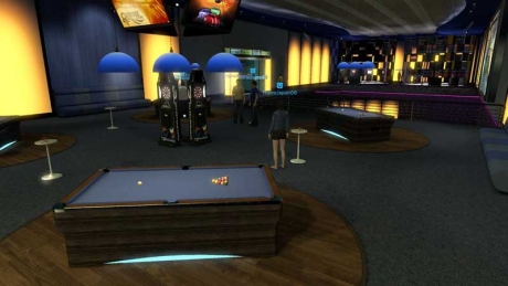 「ゲームスペース」では他のユーザーとボウリングやビリヤードで対戦できる。