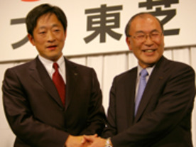「世界で戦える条件が揃った」--シャープと東芝が液晶、半導体分野で提携