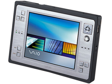 2004年に発売されたソニーのVAIO Type U「VGN-U50」。ペンによる手書き入力が可能なほか、USBキーボードも接続できる。無線LANも搭載している。