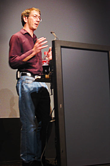 　Electronic ArtsのWill Wright氏が「Game Developers Conference」で基調講演をし、次作「SPORE」を思いついたきっかけについて語った。