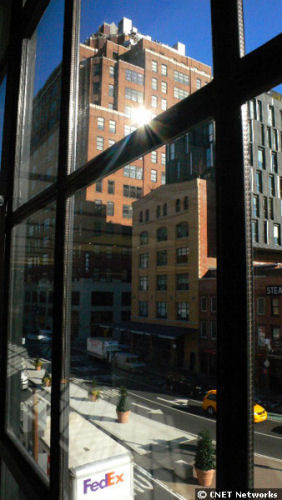 　外に見える高いビルは、Googleのニューヨークオフィス。