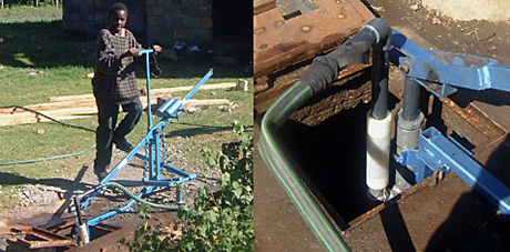 Approtecの「MoneyMaker Deep Lift Pump」。2003年に設計されたこのかんがい用人力ポンプは、ケニアを拠点に活動する非営利団体Approtecの依頼を受け、さまざまな制約のもとに開発された。
Human-powered irrigation pump