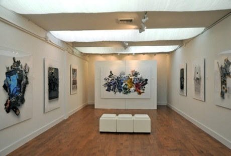 　12LVEは、サンフランシスコで開催された後、現在はカリフォルニア州パロアルトにあるWhiteSpace Galleryで開かれている。