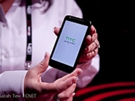 フォトレポート：HTC製LTE対応スマートフォン「HTC Thunderbolt」--CES発表