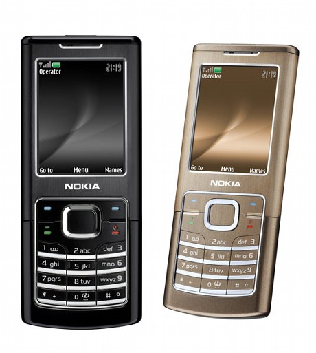 　「Nokia 6500 Classic」は3Gに対応する。Nokiaの携帯電話では最薄のうちの1つで、厚さ9.5mmとなっている。Micro-USBコネクタを搭載する。