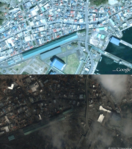 　岩手県釜石市。津波に襲われ、町が破壊された。