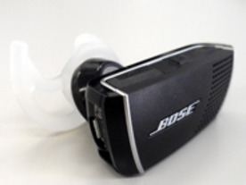 ボーズ、騒音に合わせて音量を調整するヘッドセット--片耳、Bluetooth対応