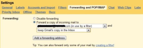 新たなGmailアカウントを作成し、そのアカウントに送られてきたメールはすべて、普段使用しているアカウントに転送するよう設定しておく