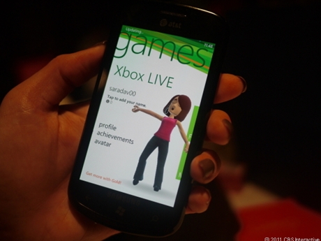 Xbox Live

　これまで、「Xbox Live」ハブで「Xbox Live Avatar」を使うには、「Windows Phone Marketplace」で追加パックをダウンロードする必要があった。しかし、Mangoではこれが自動になっており、追加のダウンロードは必要なくなった。