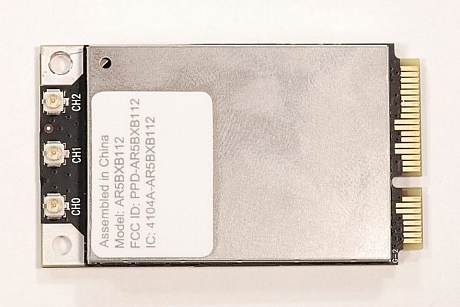 　Atheros（Qualcomm）の「AR5BXB112」ワイヤレスカード。
