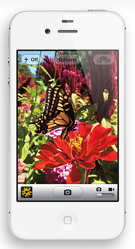 カメラ

　iPhone 4は5メガピクセルカメラだったのに対し、iPhone 4Sは8メガピクセルカメラを搭載。1080pのHDビデオも撮影できる。
