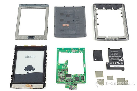　Amazonは「Kindle Fire」タブレットと同時に、E Ink採用の電子書籍端末「Kindle」の新型3機種を発表した。Kindleと「Kindle Touch」、そして「Kindle Touch 3G」だ。筆者は既にKindle Fireを分解している。今回はKindle Touchに挑戦する。