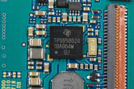 　Texas Instrumentsの「TPS658624」GPIO。