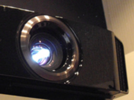 超小型、カメラ内蔵、3D4Kまで--2011年登場の最新プロジェクタ集