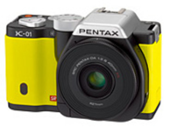 一眼カメラ新機種「PENTAX K-01」--マーク・ニューソン氏デザイン