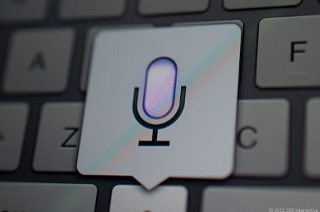 　Appleは、新しいiPadの音声制御機能を「Siri」ではなく「音声入力」機能と呼んでいる。