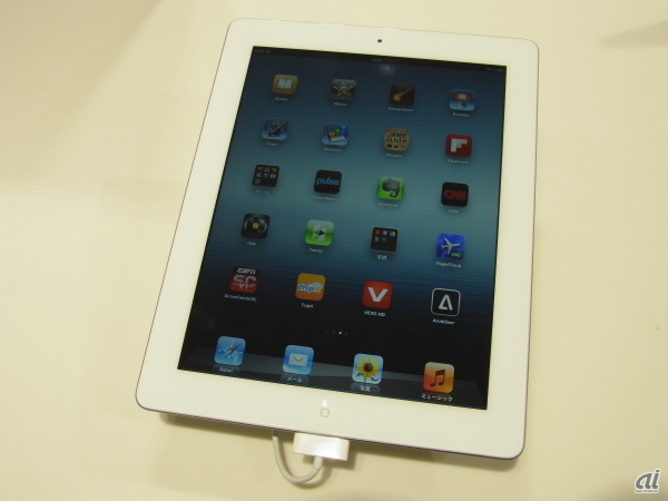 「新しいiPad」と名付けられた第3世代iPad