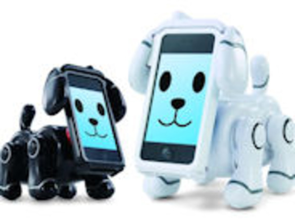iPhoneが“顔”になるペットロボット「スマートペット」--バンダイが4月に発売
