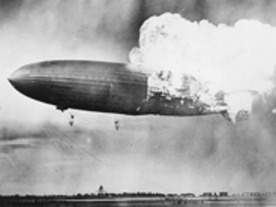 「ヒンデンブルク号」爆発から75年--写真で振り返る巨大飛行船と衝撃的な事故