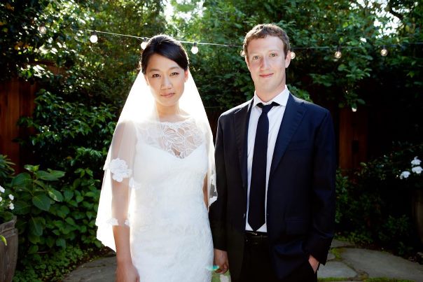 Zuckerberg氏結婚