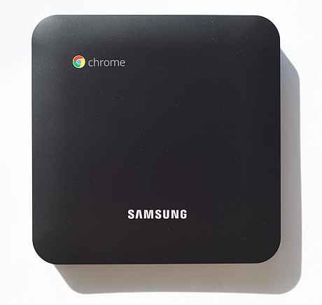 　サムスンの「Series 3 Chromebox」は、上から見た場合、縦横のサイズが約7.5インチ（約19.1cm）の正方形をしている。価格は329ドルで、ノート型「Chromebook」よりも安い。ノート型「Chromebook」は、Googleの「Chrome OS」を初めて搭載して2011年に発売が開始されている。