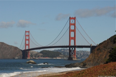 　ゴールデンゲートブリッジの眺めとしてもう1つ有名なのは、サンフランシスコのベーカービーチからのこの光景だ。
