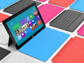 マイクロソフト、「Surface」タブレットを発売