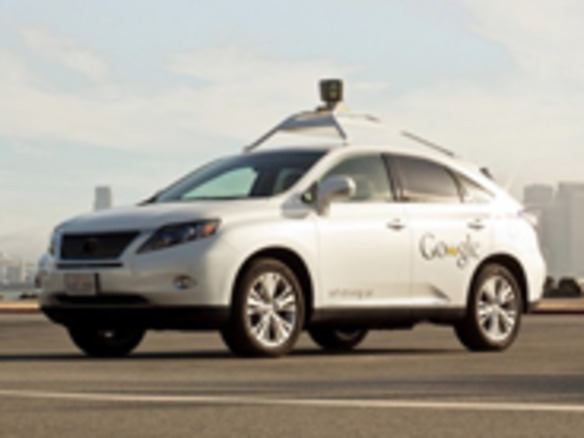 グーグルの自動運転車、テスト走行距離が約48万kmに