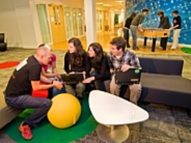 グーグルのオフィス--デザイン性に富んだ社内の様子を写真で紹介