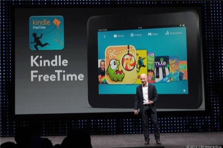 　子どもが使う場合にスクリーンに制限時間を設定できるツール「Kindle FreeTime」を紹介するBezos氏。