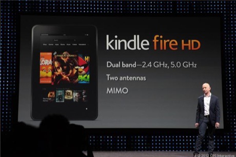 　Bezos氏は、Multiple Input Multiple Output（MIMO）を含むKindle Fire HDの仕様について語った。同製品はMIMOを備える初のタブレットであり、「とんでもない量の計算」を実行、受信状態が向上しているとした。