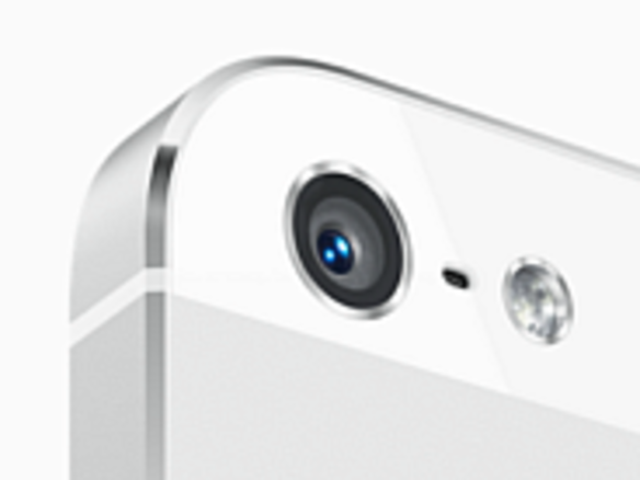 「iPhone 5」カメラの紫色の光問題、アップルが「正常」と回答か