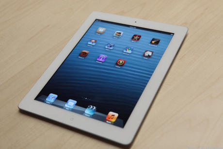 　Appleは、iPad miniに加えて第4世代iPadも発表した。「新しいiPad」のリリースからわずか6カ月しか経過していない。