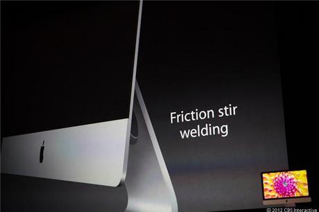 　Appleによると、特殊な摩擦撹拌接合によって新型iMacのスリムな形状が確保されているという。
