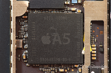 　AppleのA5デュアルコアプロセッサと、512MバイトのRAM。