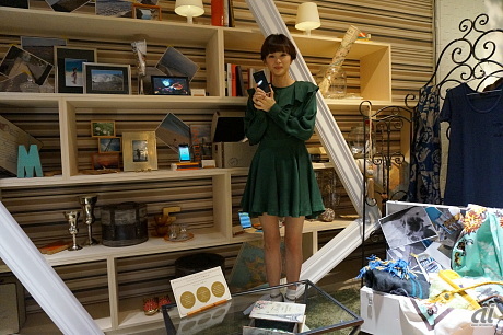 　モデルの今宿麻美さんが手がける「Asami&#039;s Travel Shelf」。