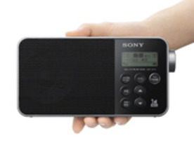 ソニー、大型ボタンで使いやすいポータブルラジオ--ワンセグ音声受信も