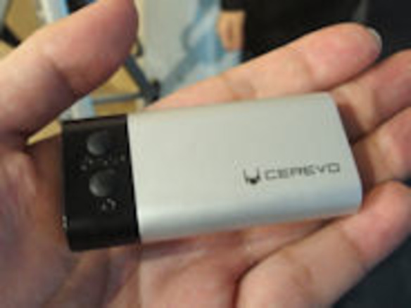 Cerevo、スマホと連携してデジカメのシャッターを操作する「SmartTrigger」を発売