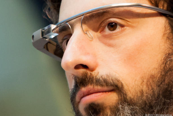 Google Glassを着用したGoogle共同創設者Sergey Brin氏