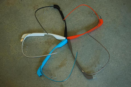 　Google Glassからお目見えしたカラーラインアップを最後にもう一度見てみよう（分かるだろうか。面白いだろう）。