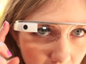 「Google Glass」向けアプリストア、2014年に開設へ