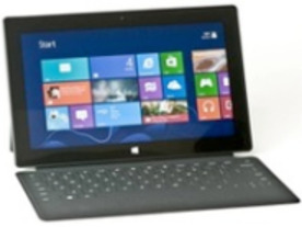 ゲイツ会長、「多くのiPadユーザーは不満を抱いている」--「Surface」の優位性を強調