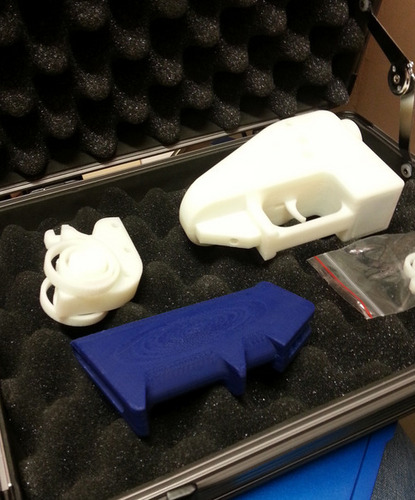 　3D印刷で作られた拳銃であるLiberatorを分解したところ。