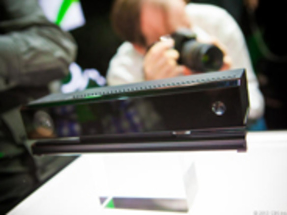 マイクロソフト「Kinect」が刷新--「Xbox One」に同梱へ