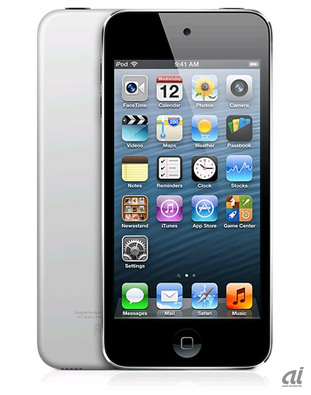 新たにリリースされた「iPod touch 16GB モデル」。カラーはブラック＆シルバーのみなど違いがある