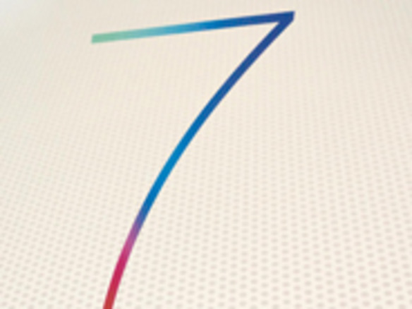 「iOS 7」と「OS X」のバナー、WWDC会場に登場