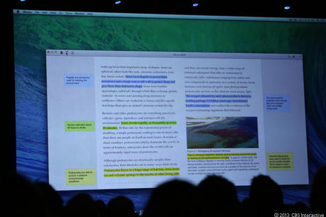 　iBooks内で注釈の付加やテキストのハイライトが可能。