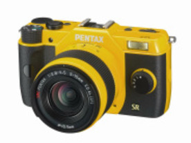 ペンタックス、200gのデジタル一眼カメラ「PENTAX Q7」--オーダーカラーも開始