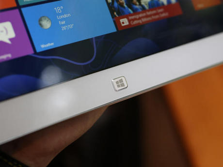 　Tab 3は、「Surface RT」などとは異なり、フルバージョンのWindowsを搭載する。