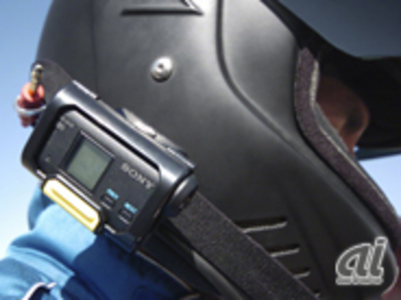 ソニー アクションカムがバイクレースの公式カメラに Cnet Japan